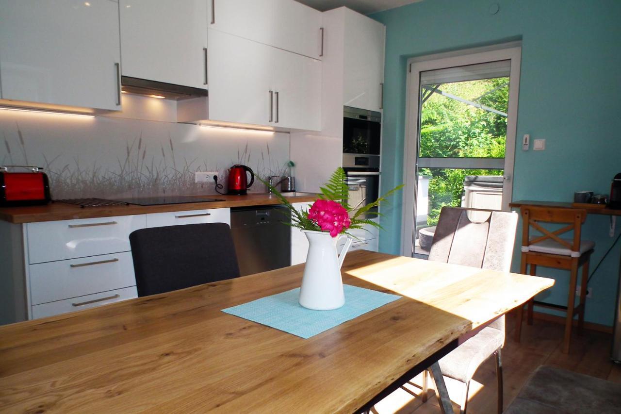 Baker'S Pond Apartment Two Velden am Worthersee Bagian luar foto